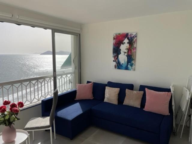 Precioso Apartamento A Estrenar En Primera Linea De Playa Бенидорм Екстериор снимка