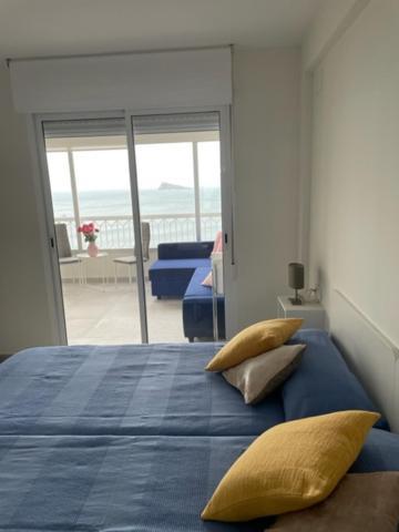 Precioso Apartamento A Estrenar En Primera Linea De Playa Бенидорм Екстериор снимка