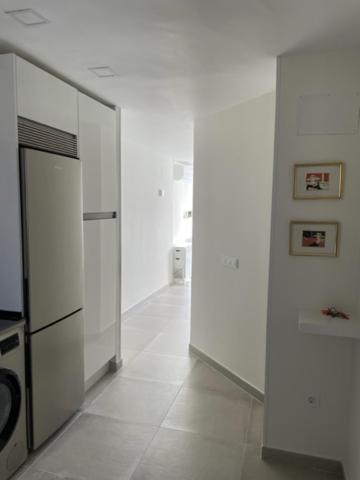 Precioso Apartamento A Estrenar En Primera Linea De Playa Бенидорм Екстериор снимка